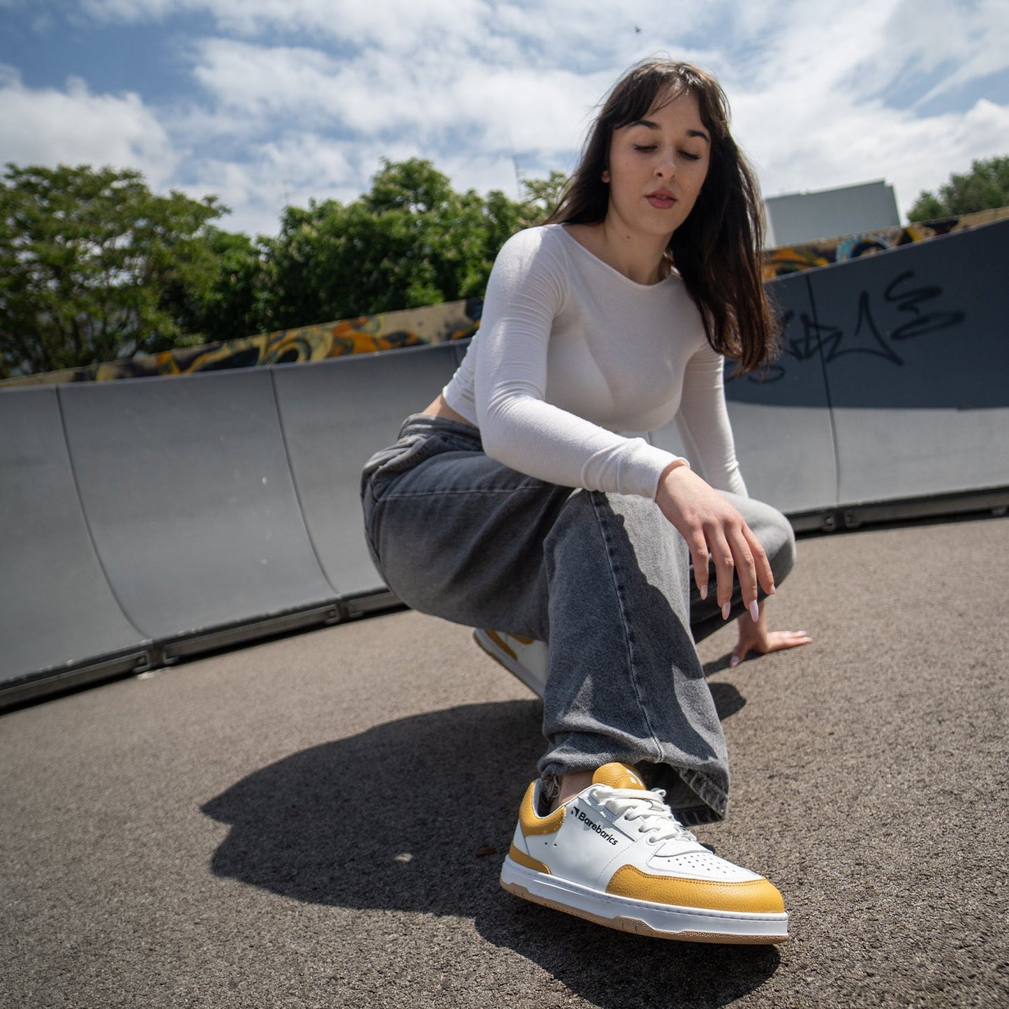 Barfuß-Sneaker Barebarics Wave - Weiß & Sonnenuntergangsgelb