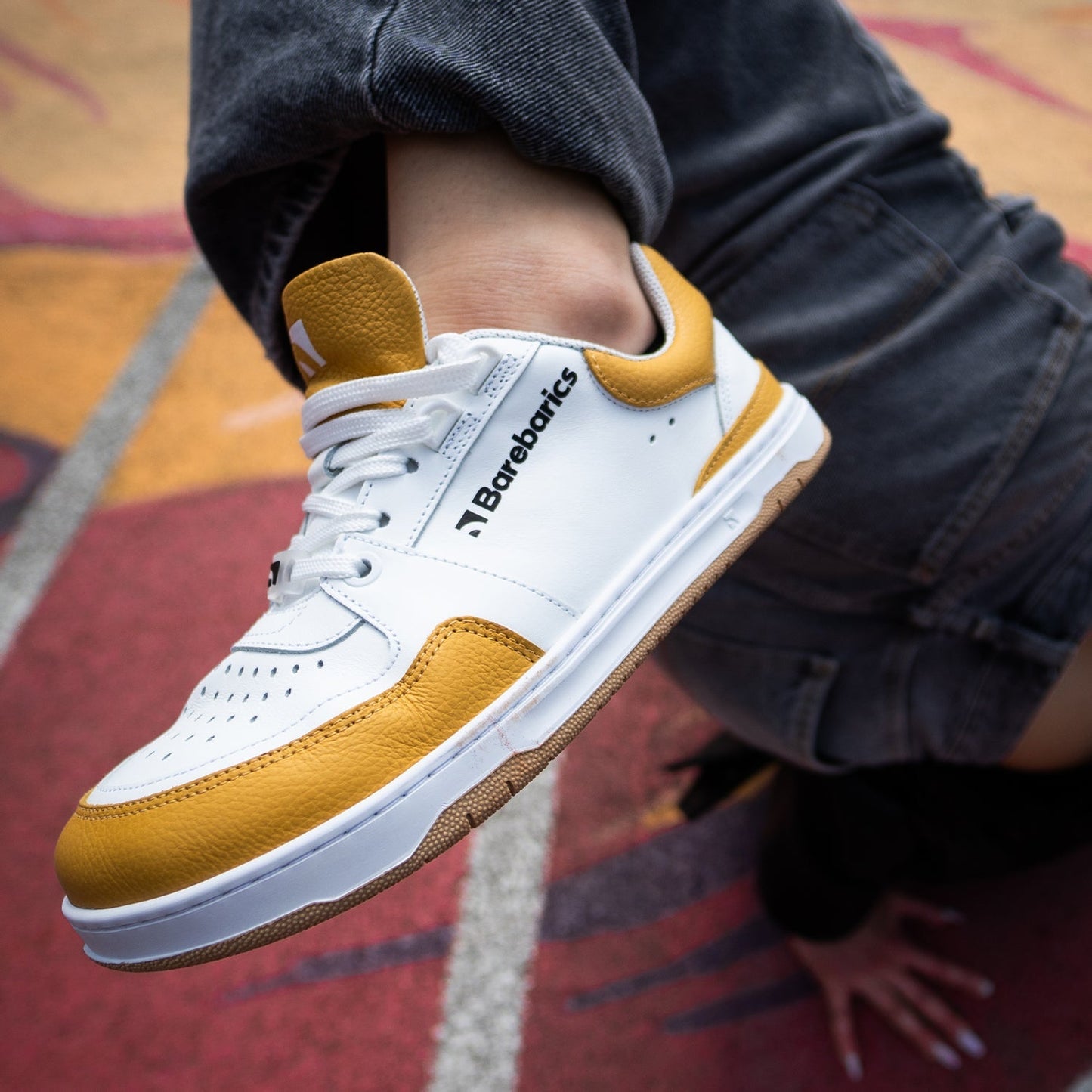 Barfuß-Sneaker Barebarics Wave - Weiß & Sonnenuntergangsgelb