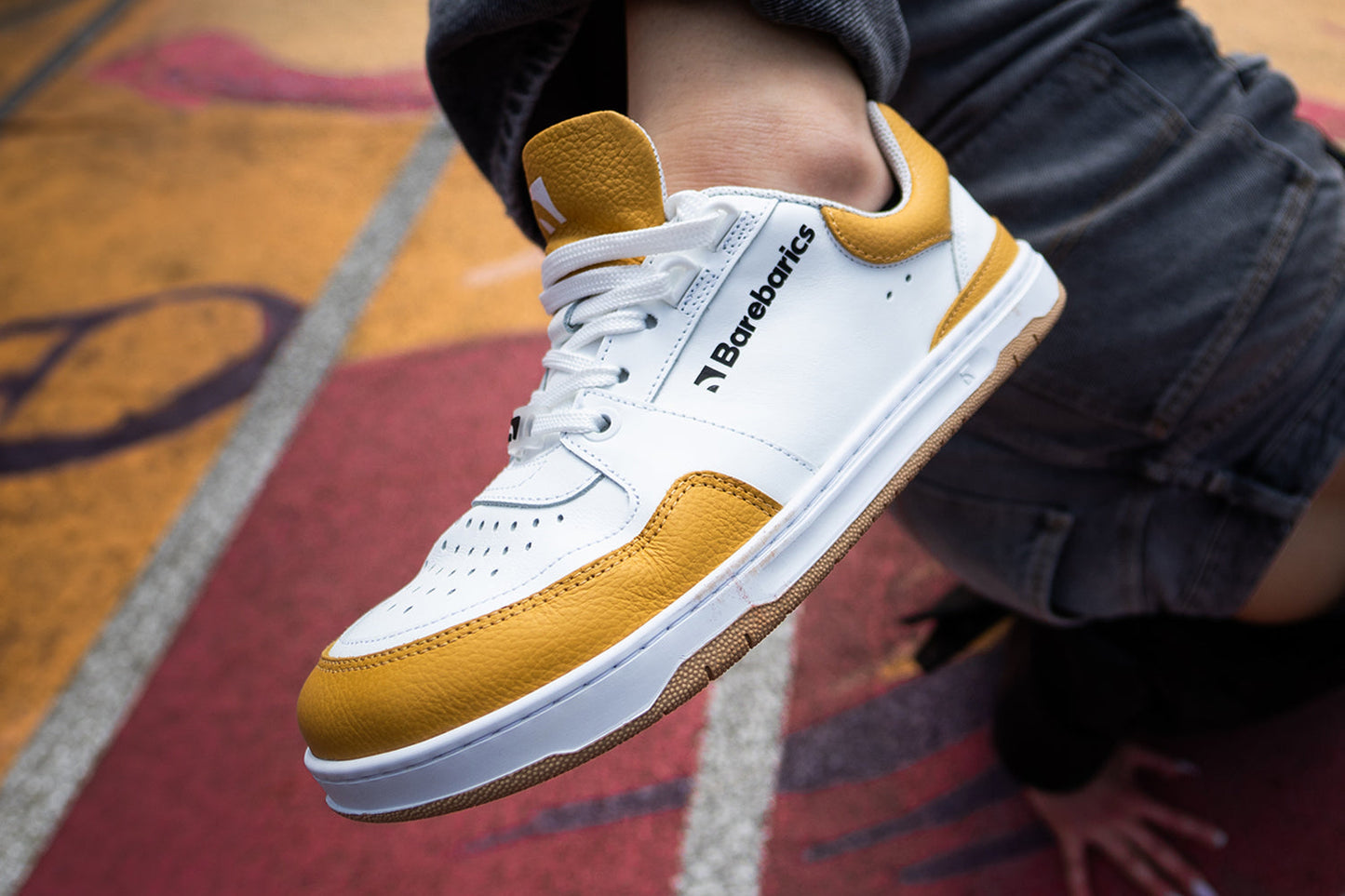 Barfuß-Sneaker Barebarics Wave - Weiß & Sonnenuntergangsgelb
