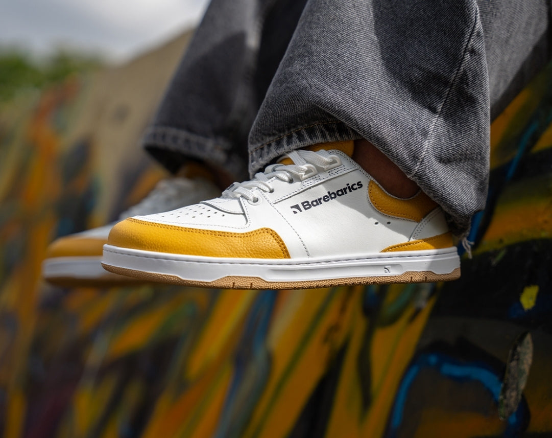 Barfuß-Sneaker Barebarics Wave - Weiß & Sonnenuntergangsgelb
