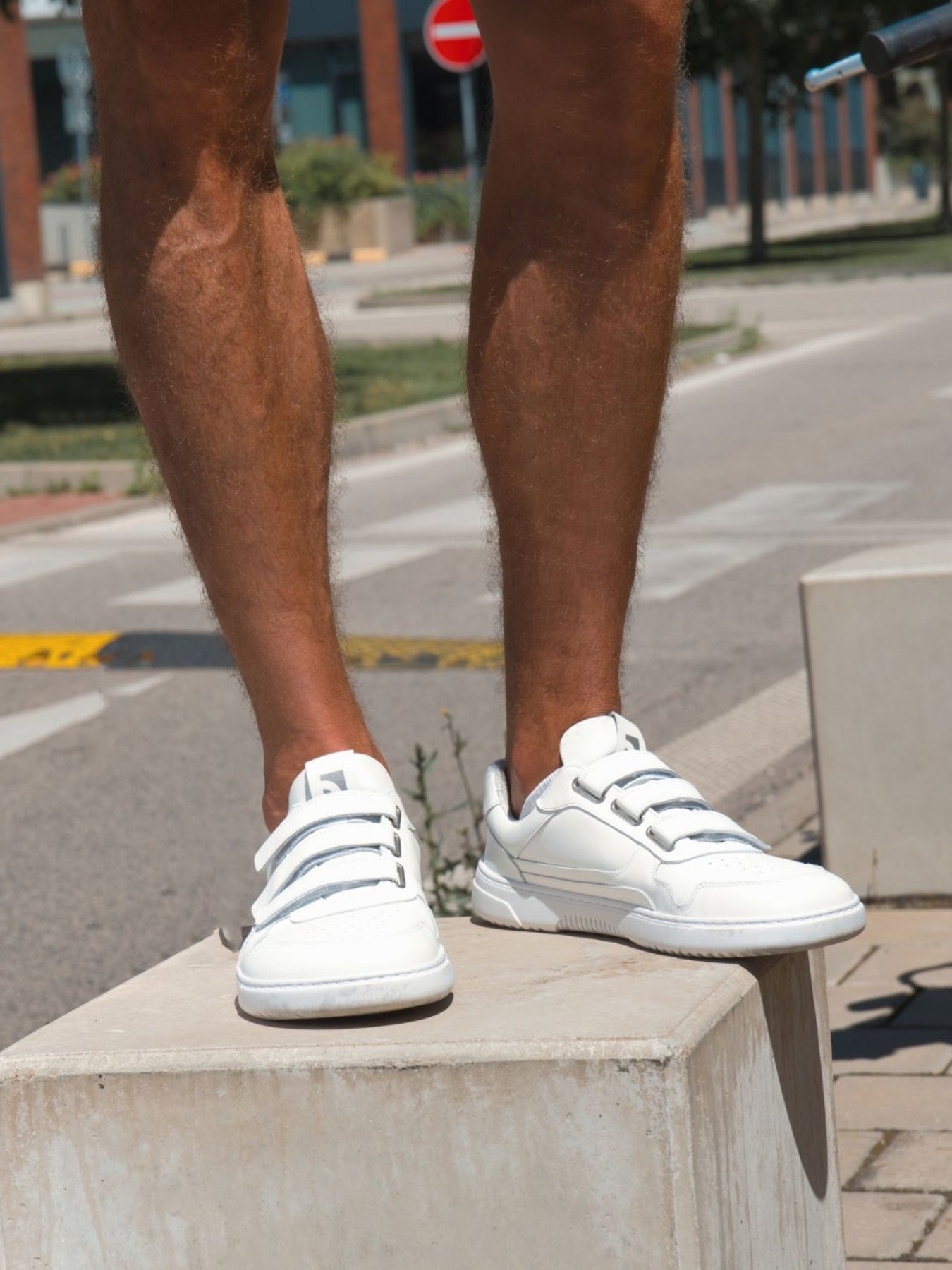Barfuß-Sneaker Barebarics Zing Velcro - All White - Leder