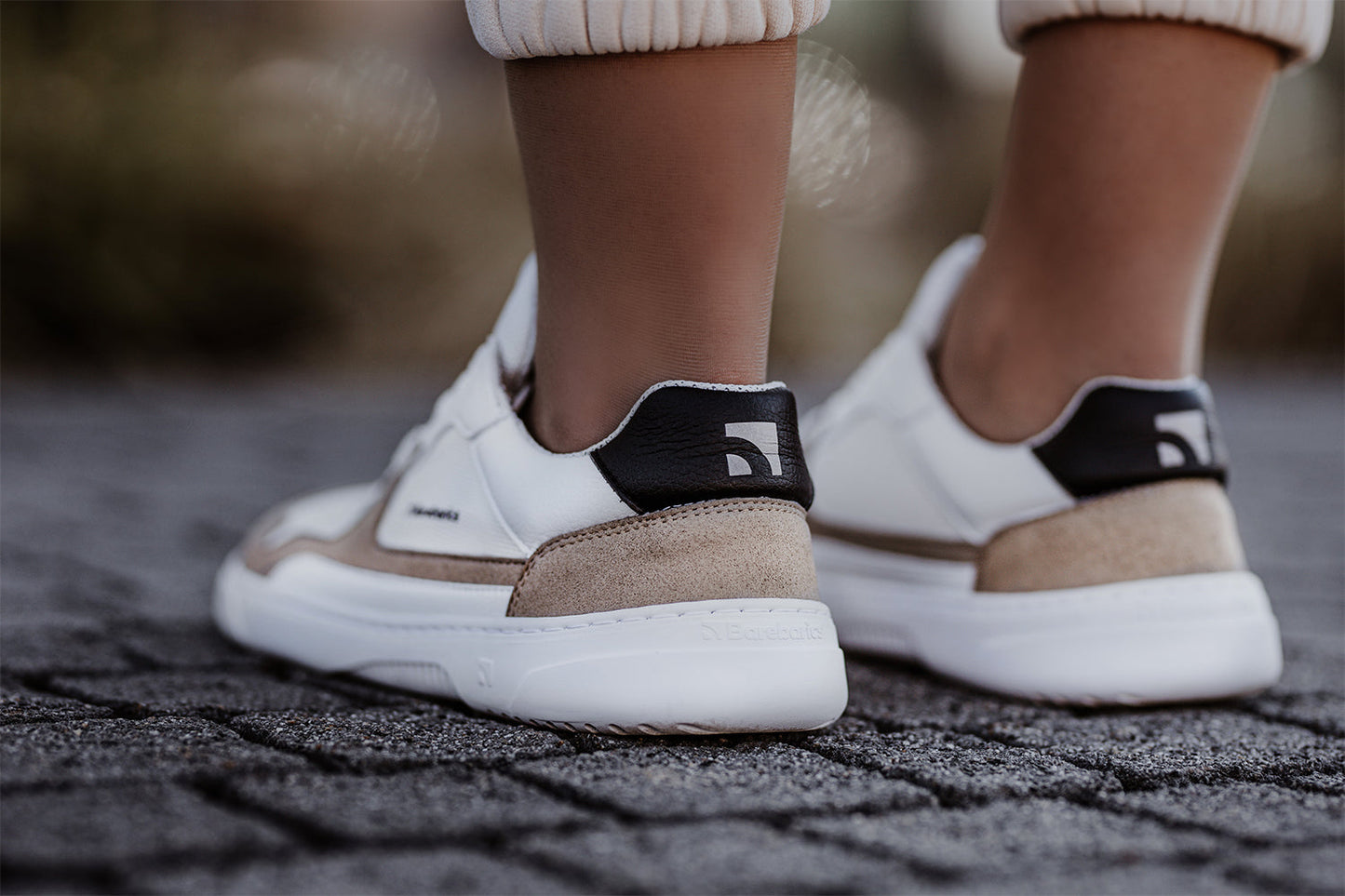 Barfuß-Sneaker Barebarics - Zing - Weiß & Beige
