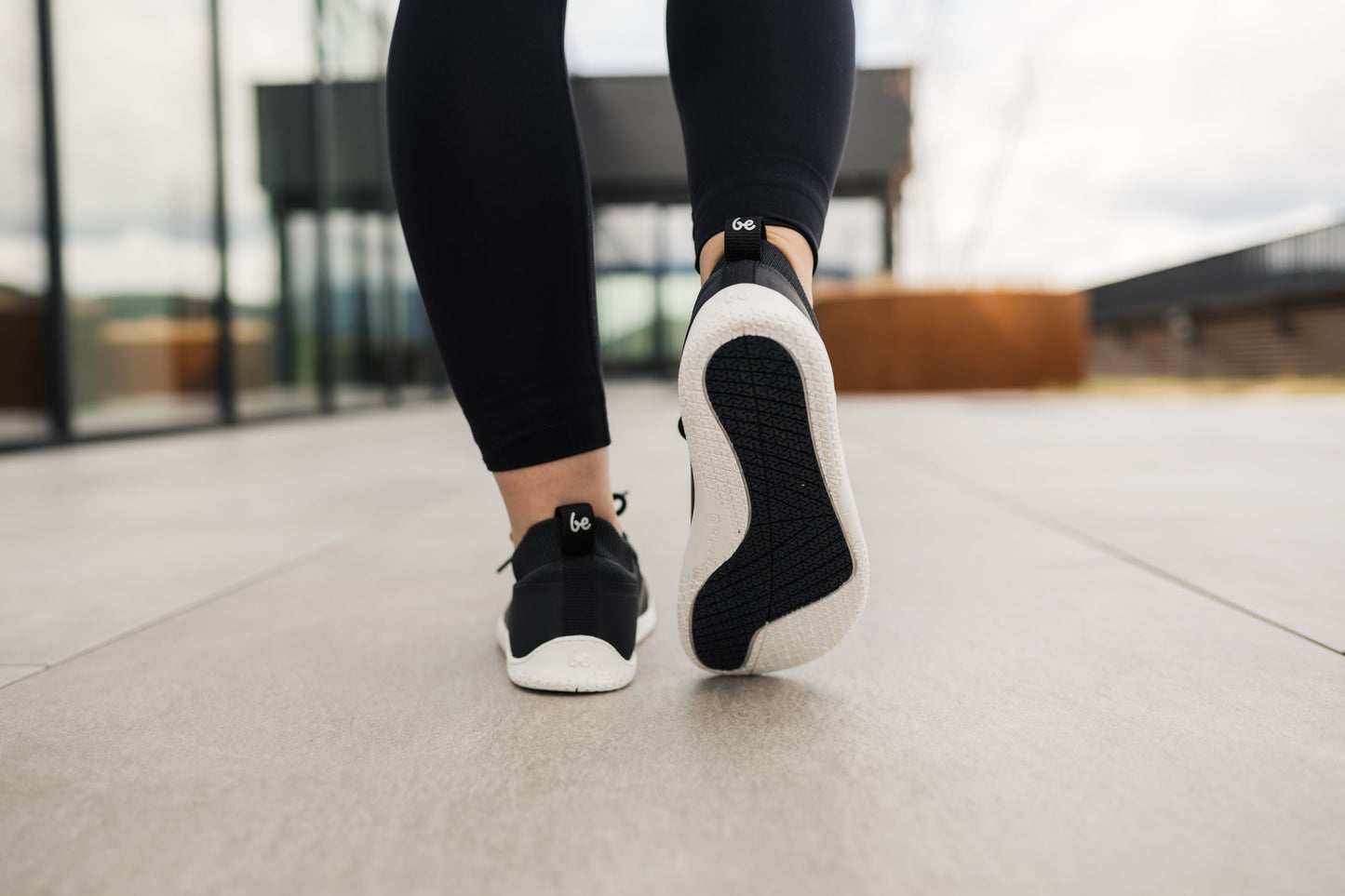 Barfuß-Sneaker Be Lenka Swift - Schwarz