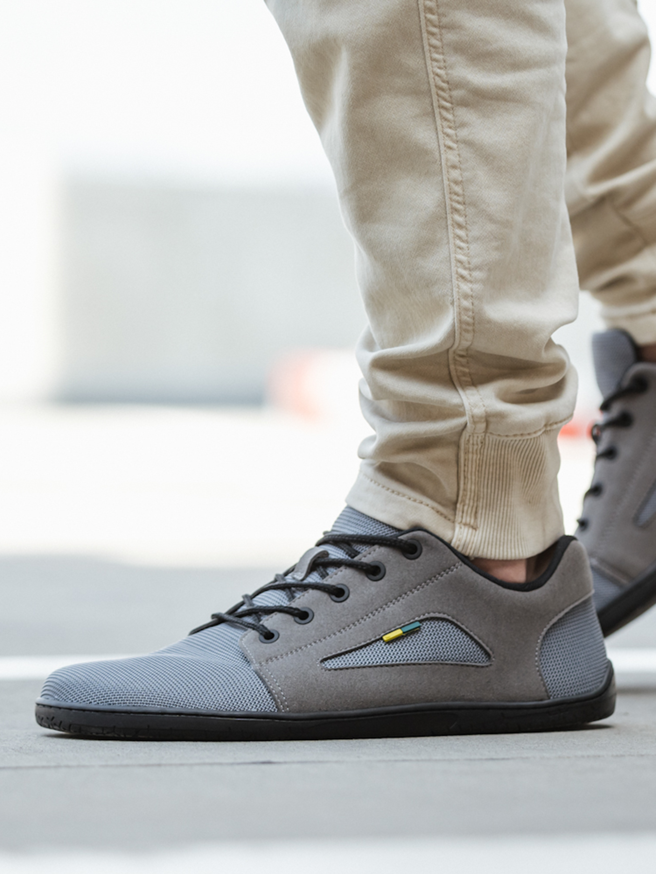 Barfuß-Sneaker - Be Lenka Whiz - Grau