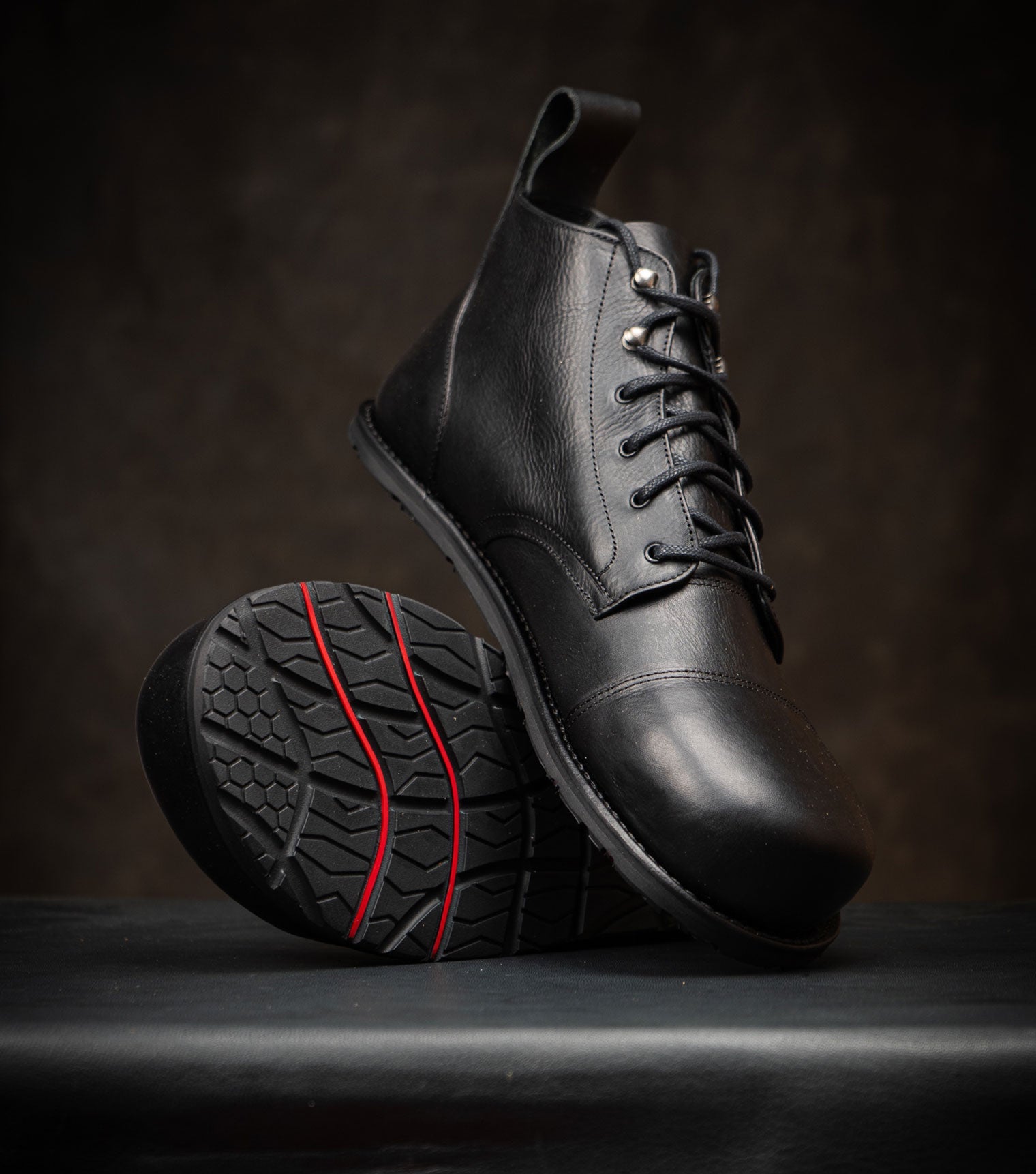 Barefoot Safety Carpenters boots by Gaucho Ninja Barefoot Work Boots with Safety Caps