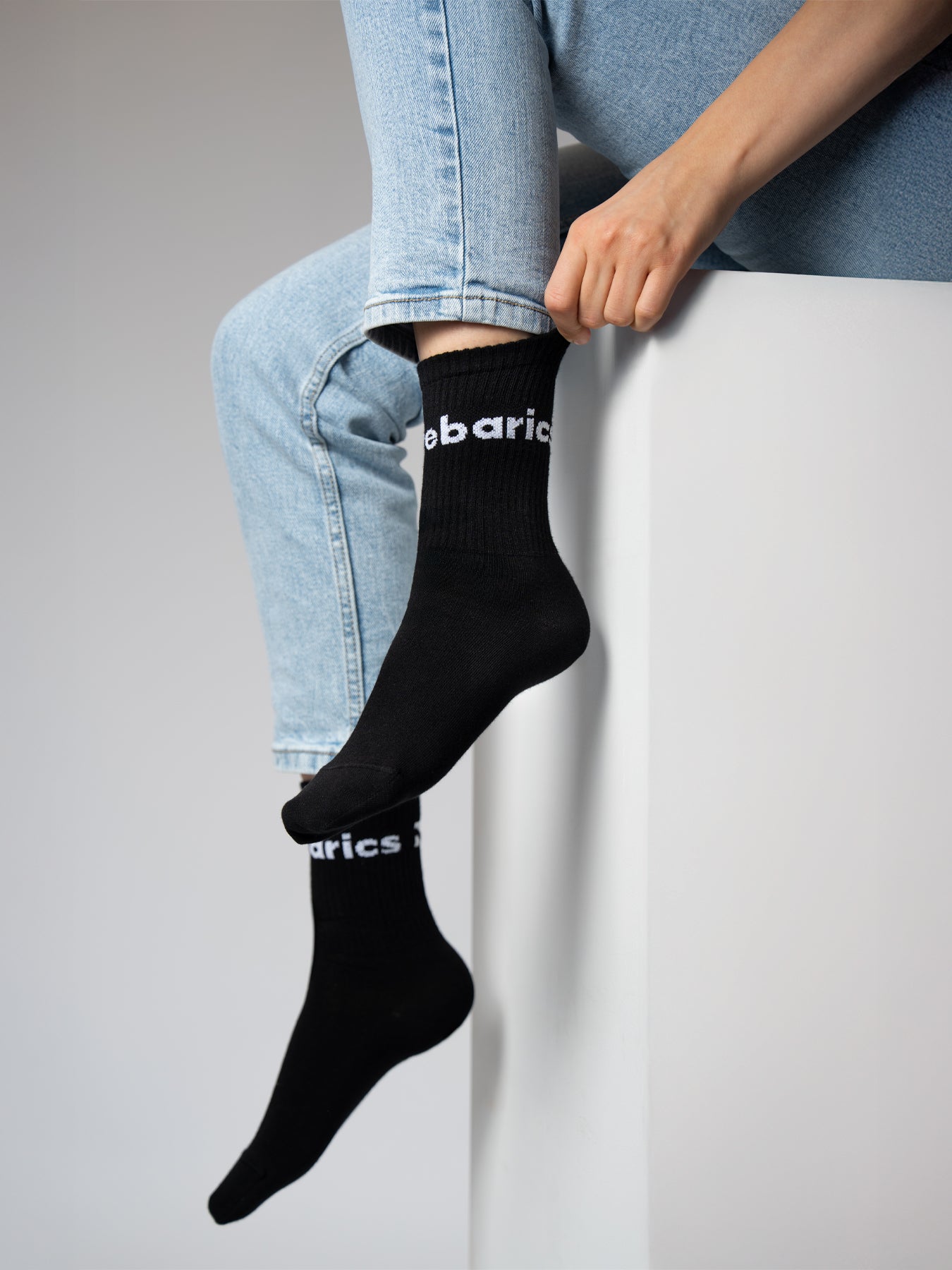Barebarics - Barefoot Socks - Crew - Black - Big logo