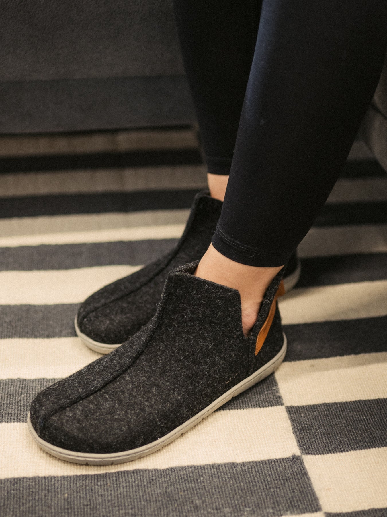 Chaussons pieds nus Be Lenka Chillax - Coupe cheville - Noir
