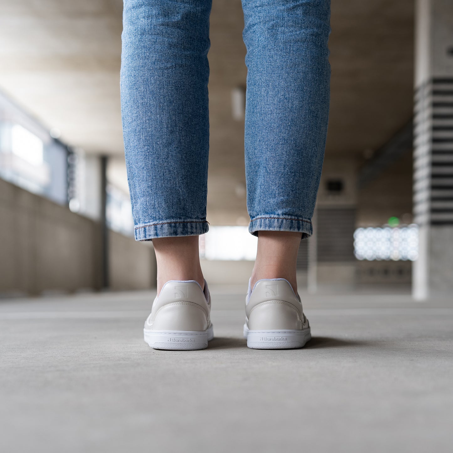 Baskets pieds nus Barebarics Arise - Blanc crème