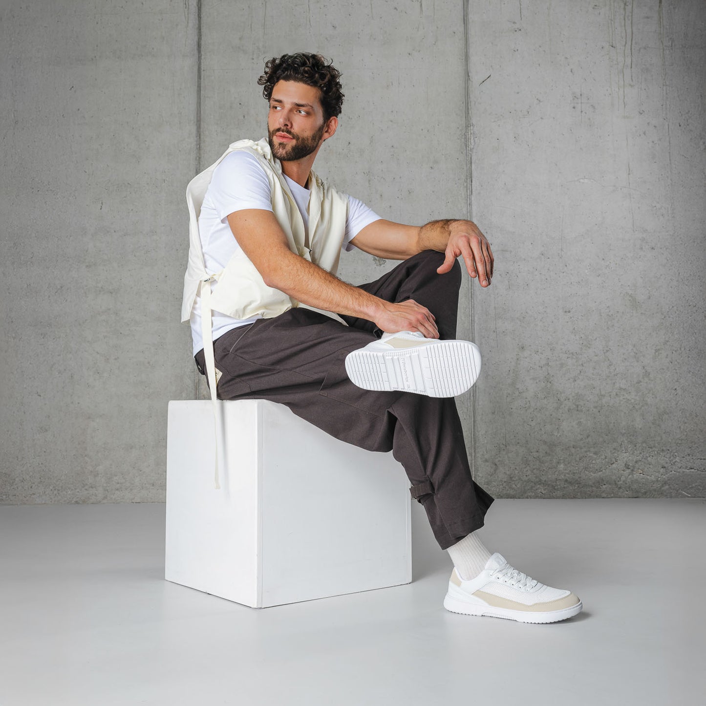 Barefoot Sneakers Barebarics Vaporo - White & Beige