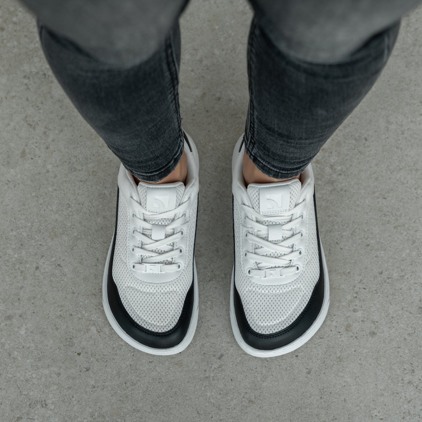 Barefoot Sneakers Barebarics Vaporo - White & Black
