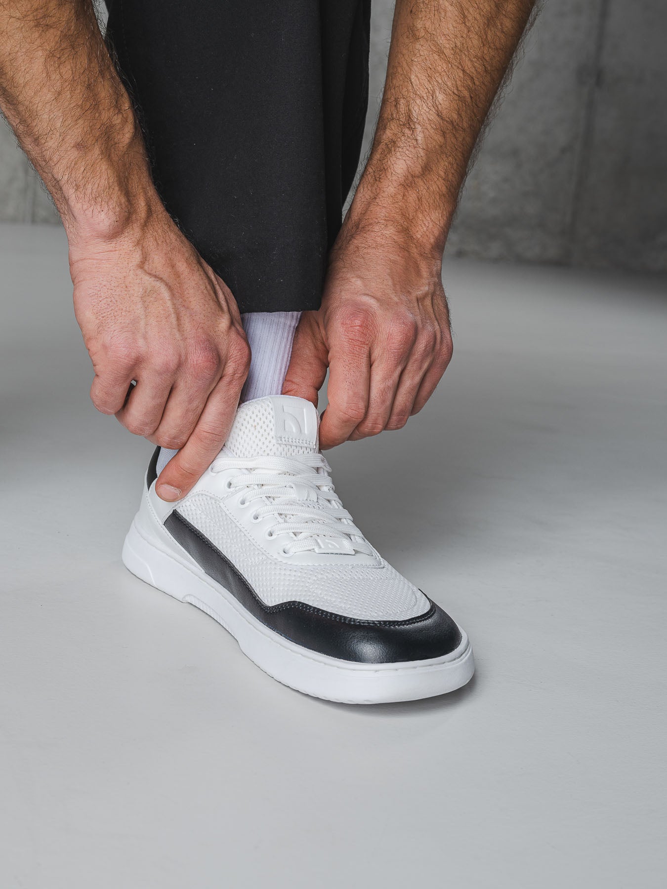 Barefoot Sneakers Barebarics Vaporo - White & Black