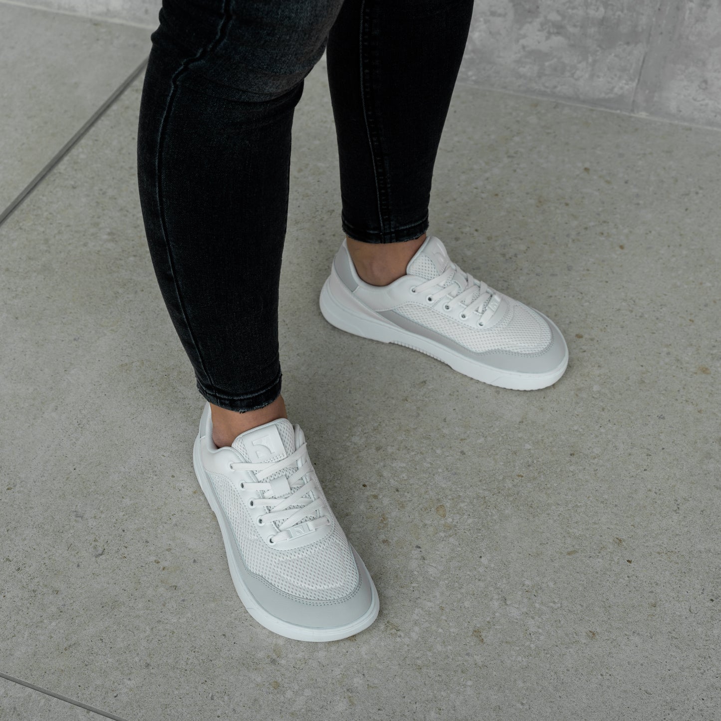 Barefoot Sneakers Barebarics Vaporo - White & Light Grey
