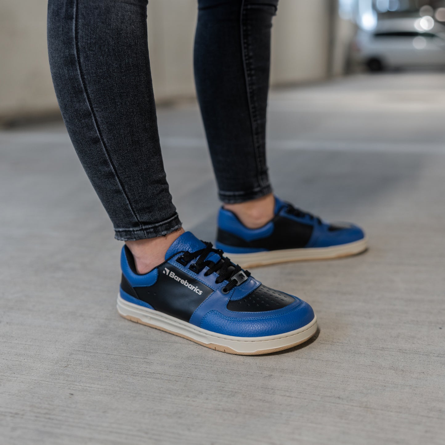 Baskets pieds nus Barebarics Wave - Noir et bleu