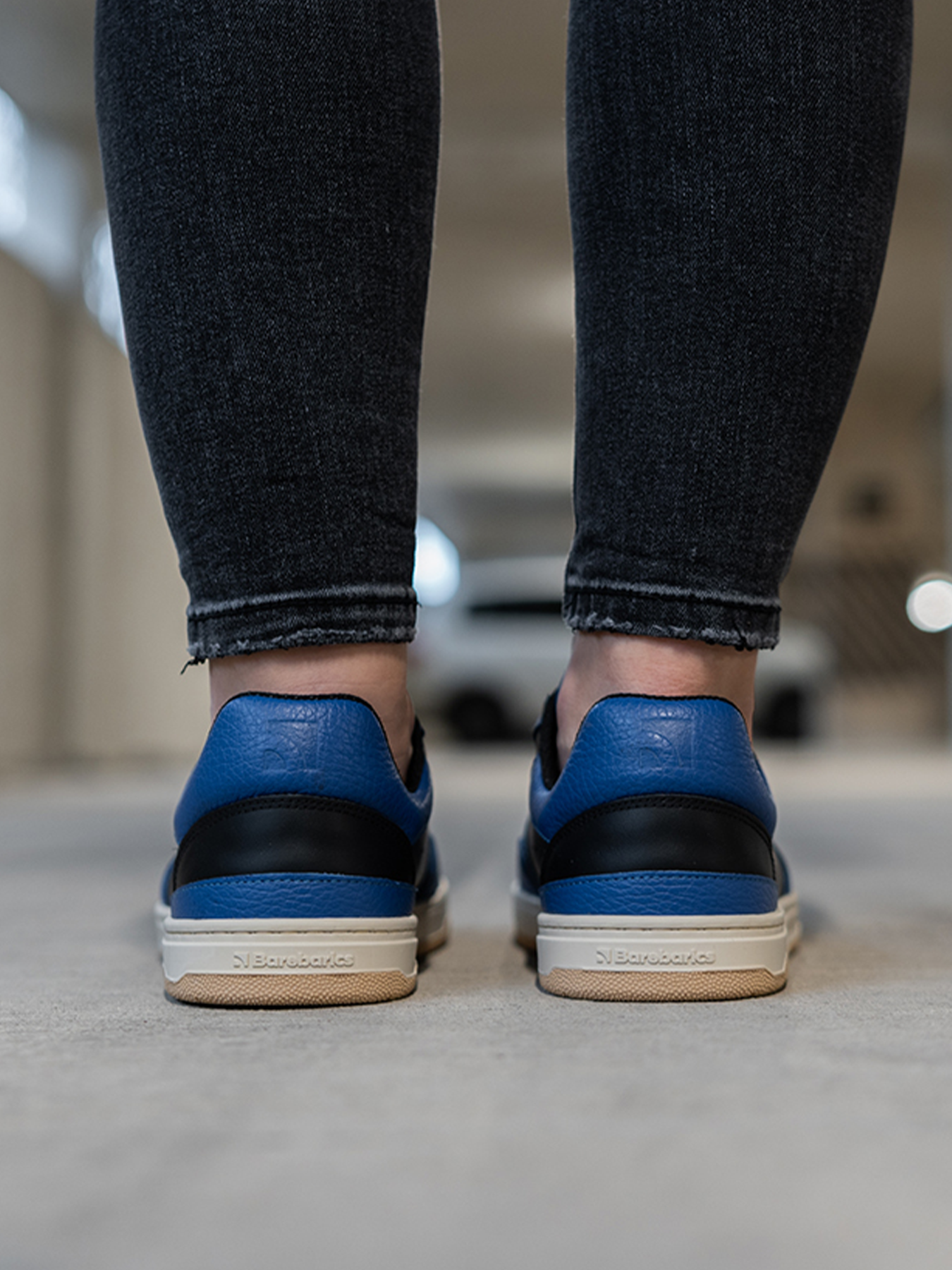 Baskets pieds nus Barebarics Wave - Noir et bleu