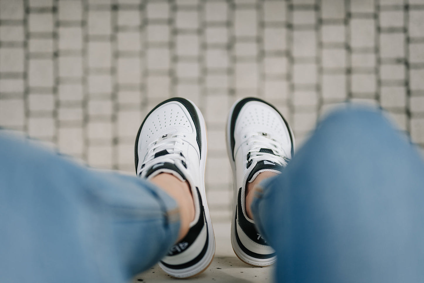 Barefoot Sneakers Barebarics Wave - White & Black (SALE)