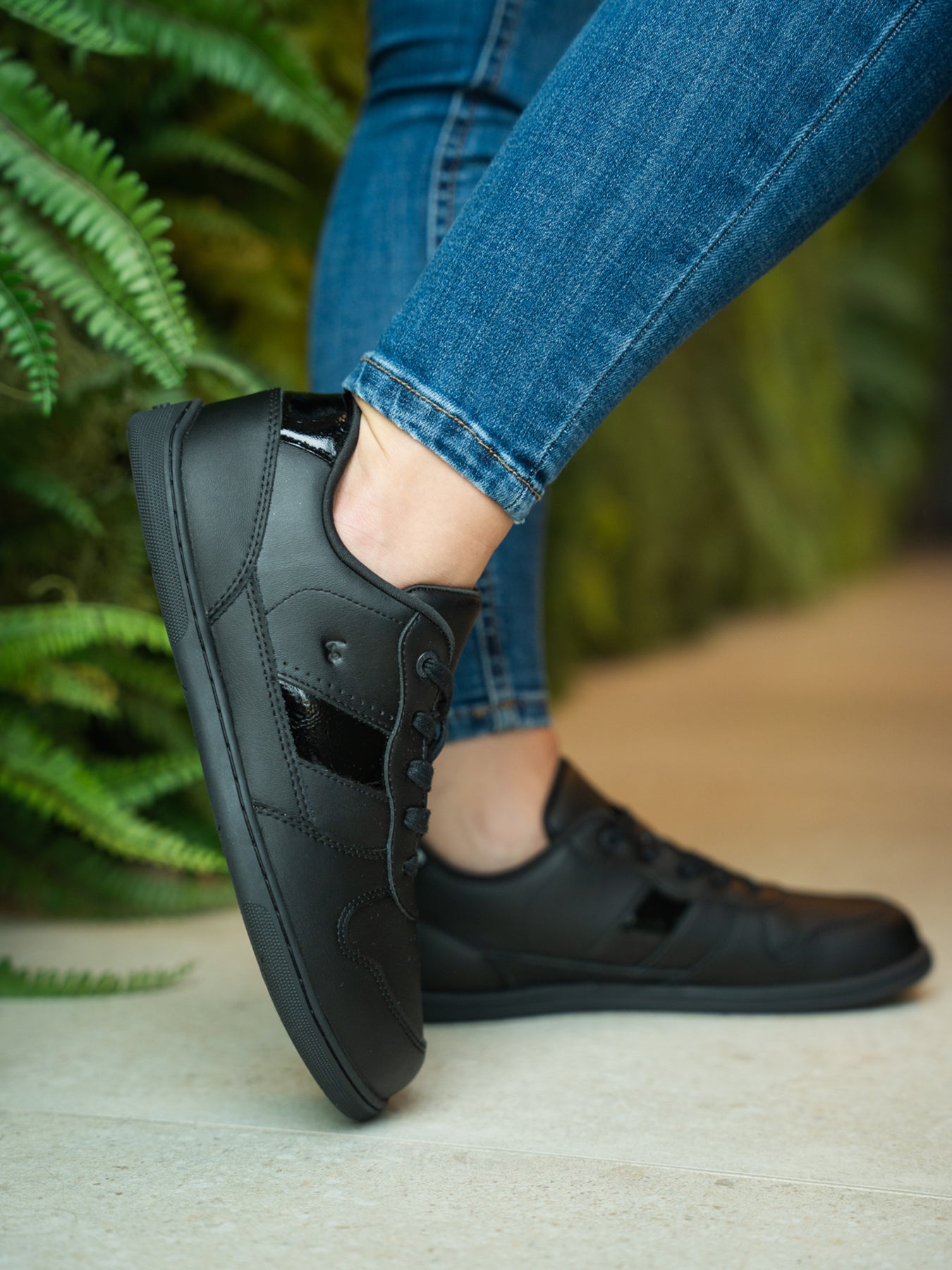 Barefoot Sneakers Be Lenka Cellestia - Black & Shiny Black