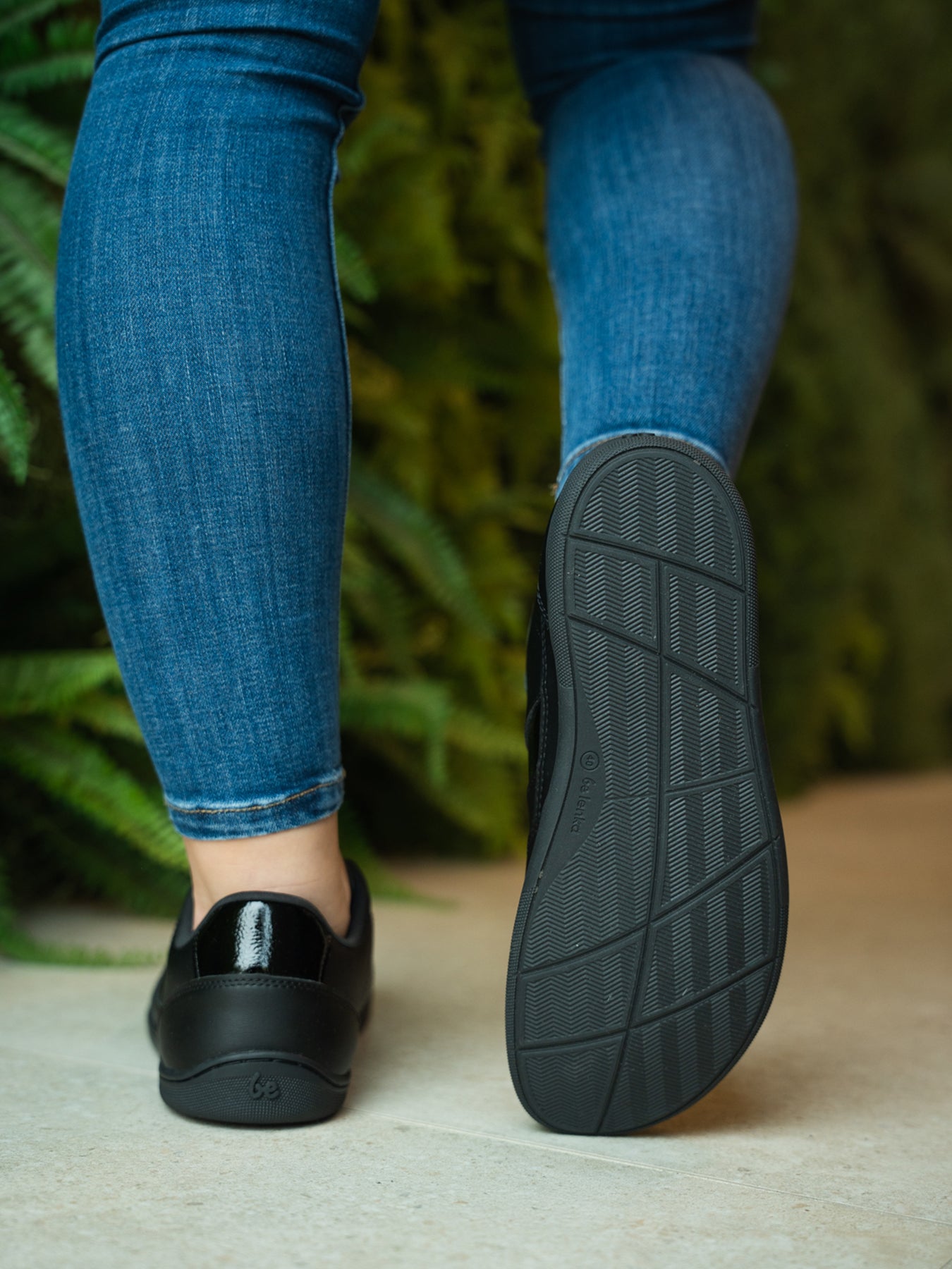 Barefoot Sneakers Be Lenka Cellestia - Black & Shiny Black