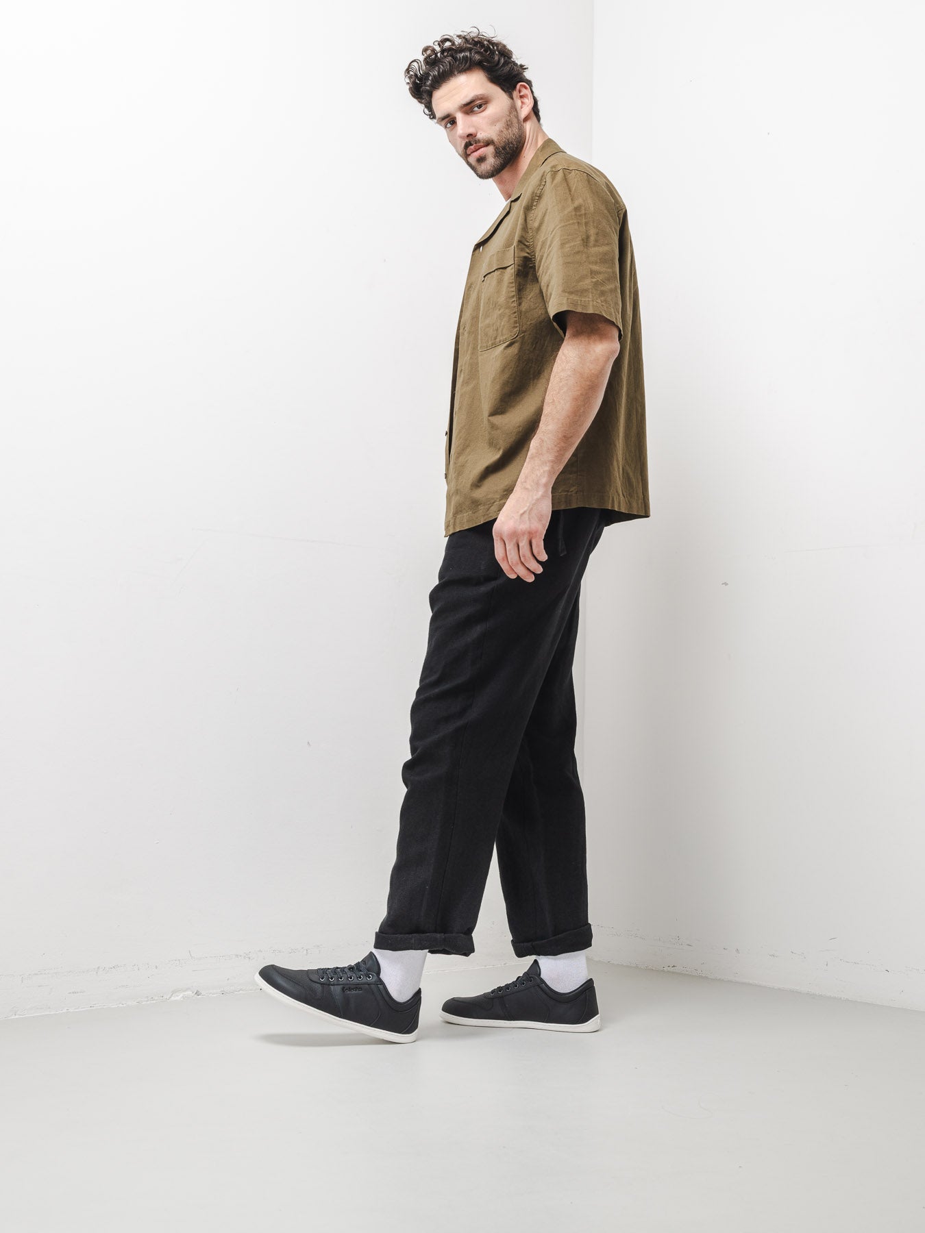 Barefoot Sneakers - Be Lenka Echo - Black & White