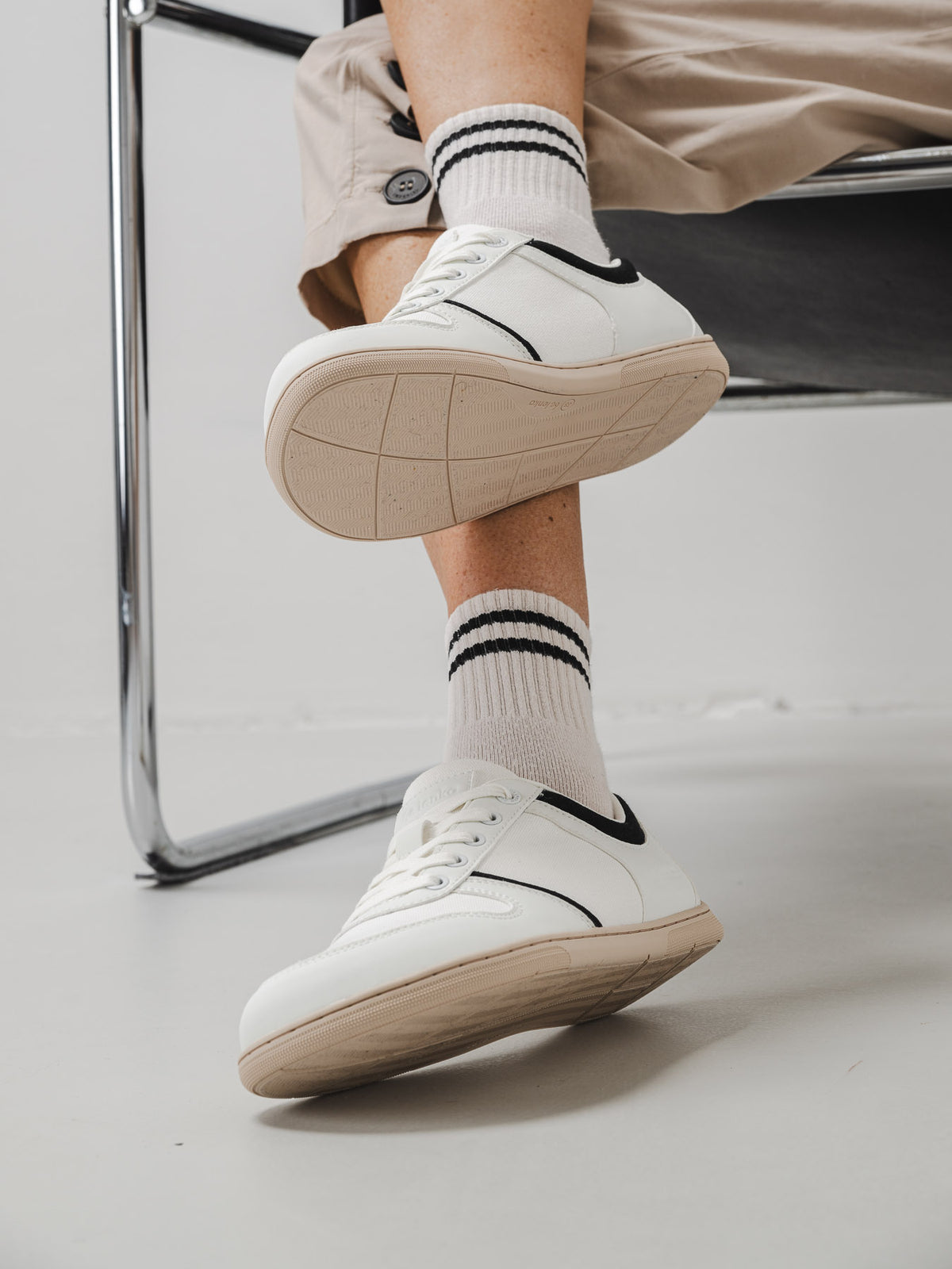 Barefoot Sneakers - Be Lenka Echo - White & Black Vegan