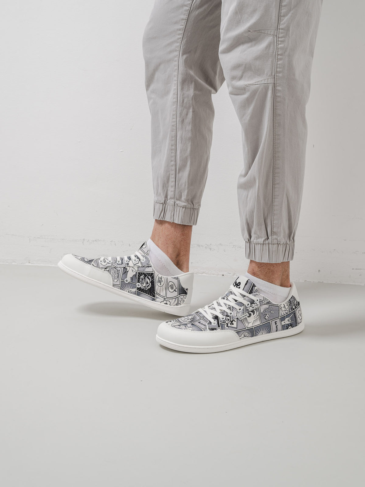 Barefoot Sneakers Be Lenka Rebound - Comics Black & White