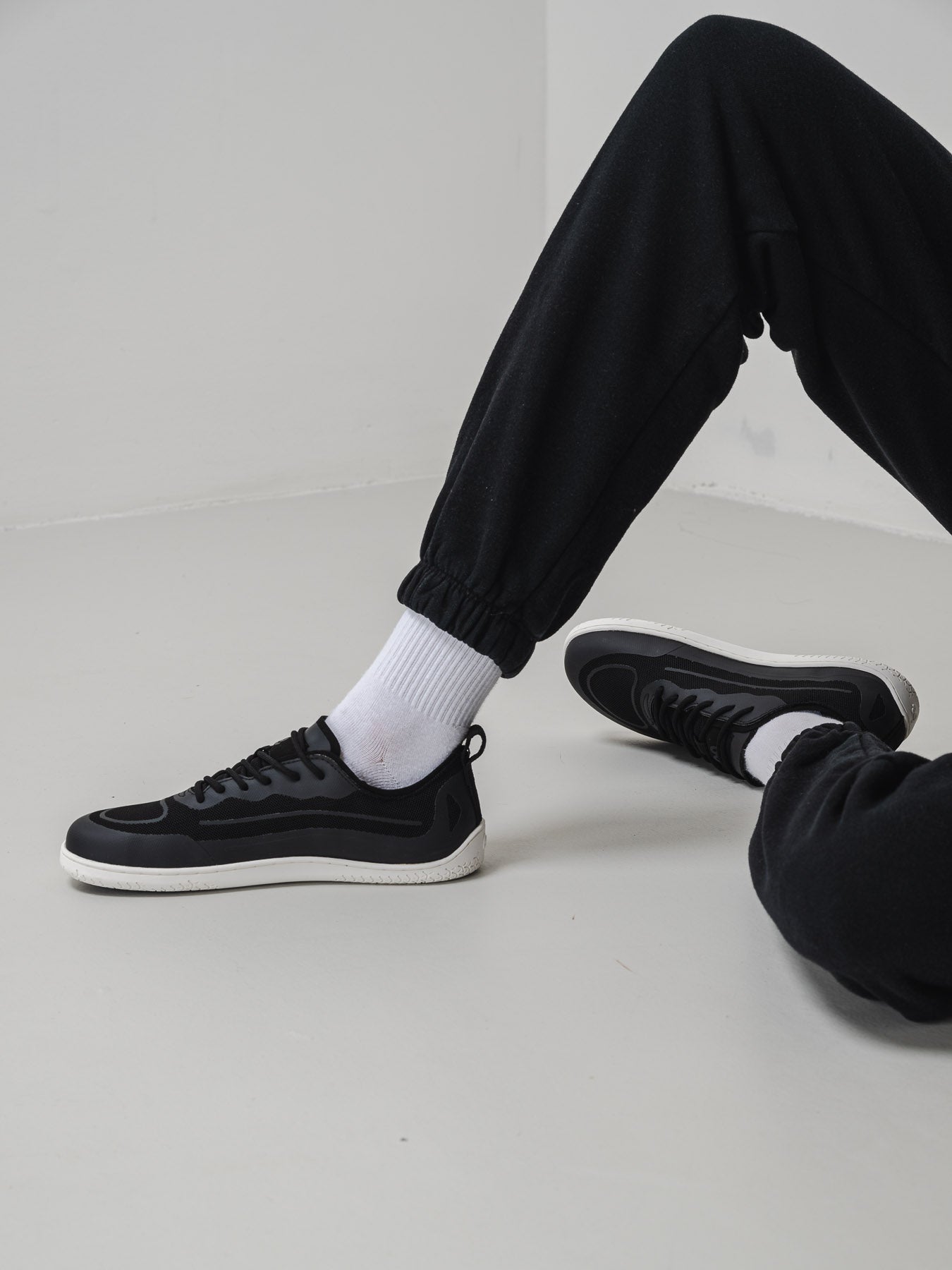 Barefoot Sneakers Be Lenka Velocity - Black