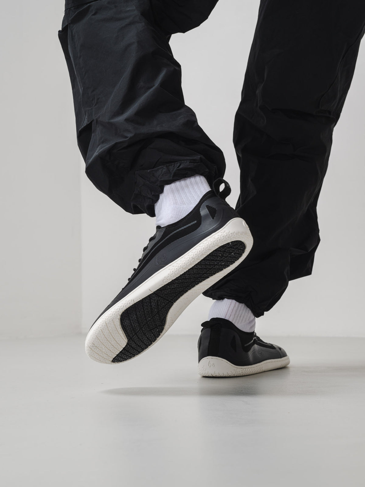Barefoot Sneakers Be Lenka Velocity - Black