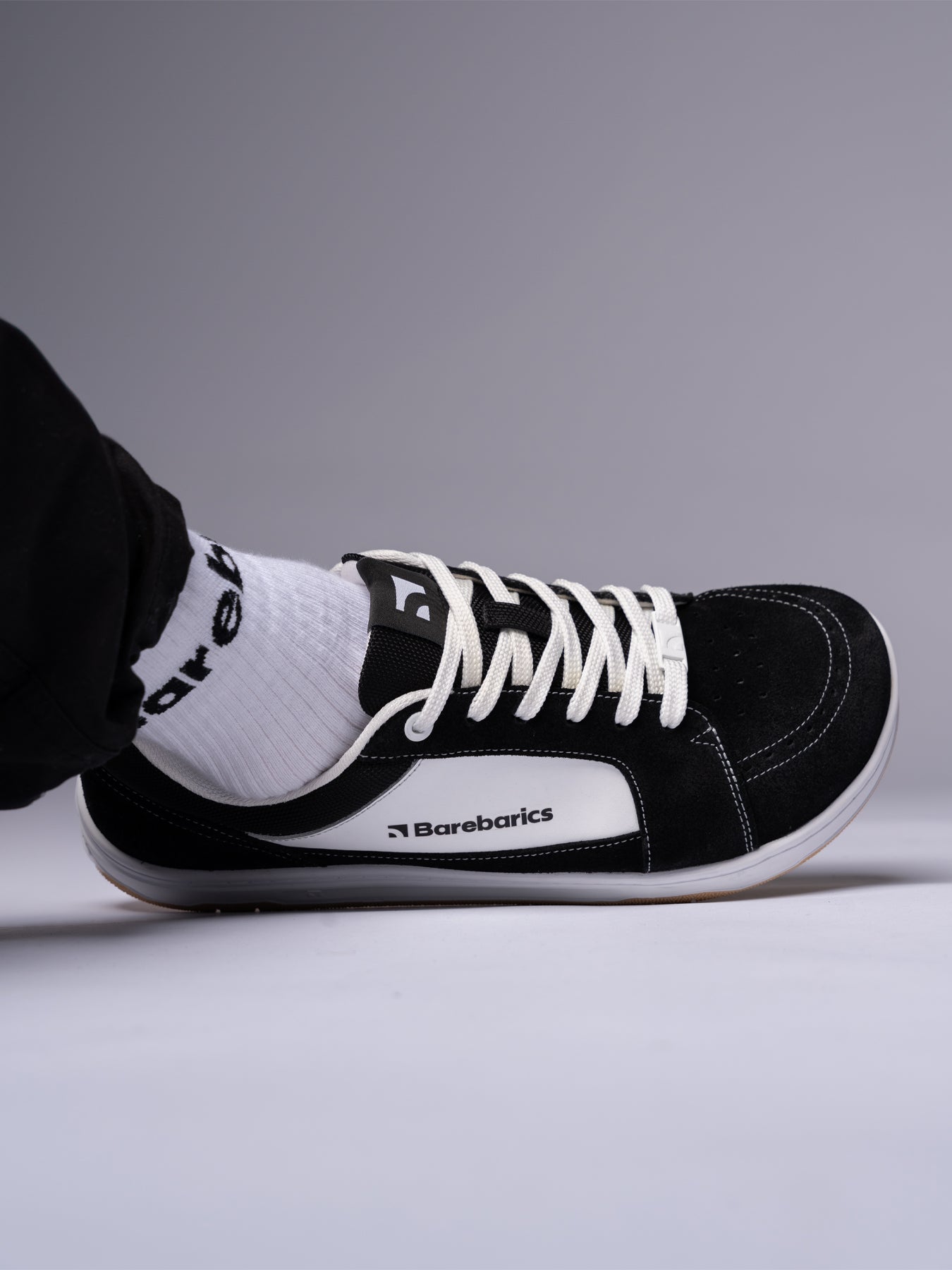 Barefoot Shoes Barebarics Legend - Black & White