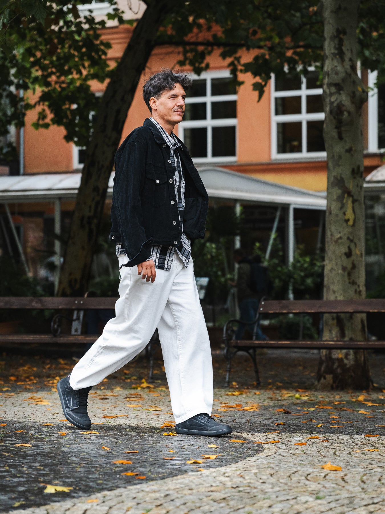 Barefoot Boots Be Lenka ArcticEdge - All Black