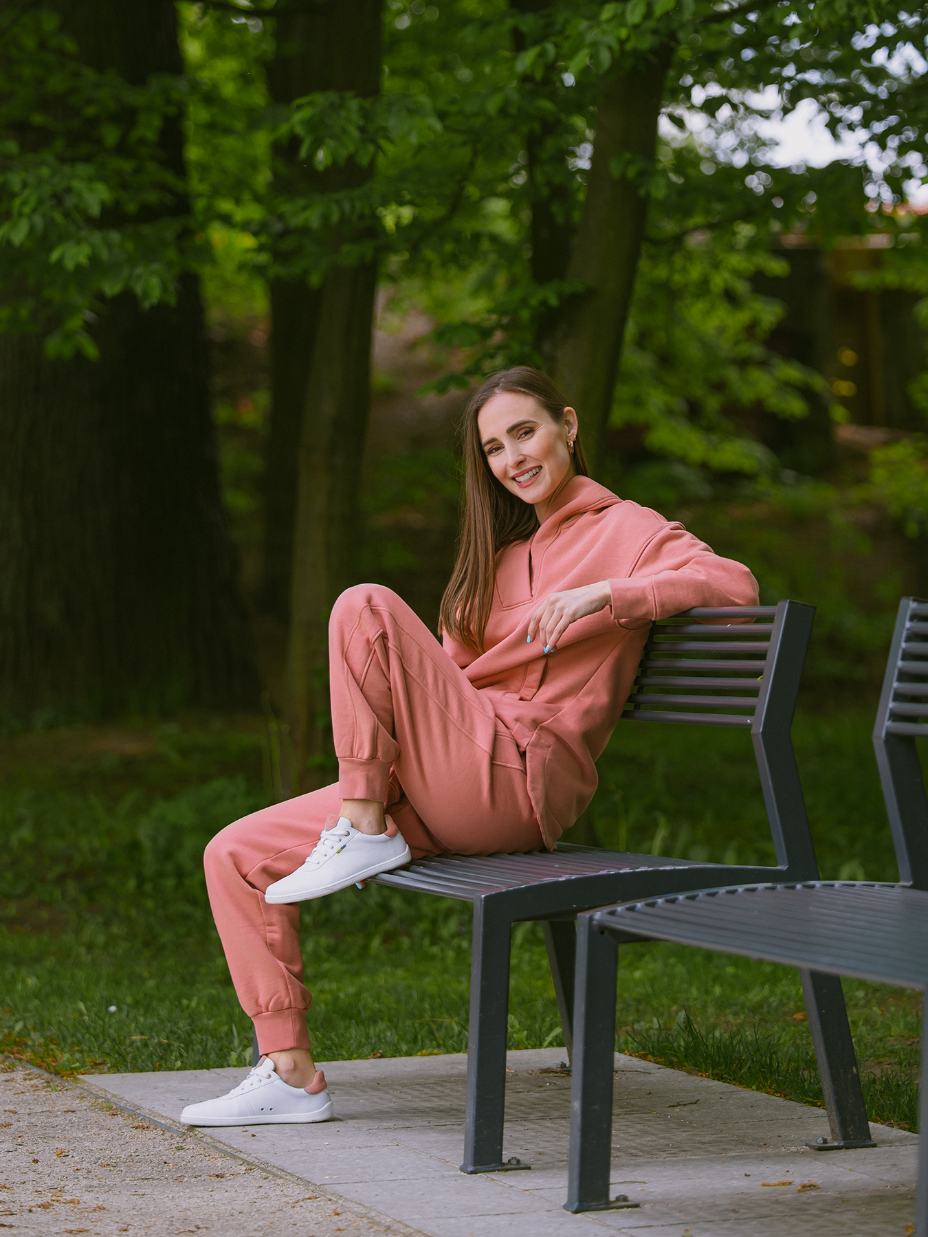Sweat à capuche femme Be Lenka Essentials - Rose saumon