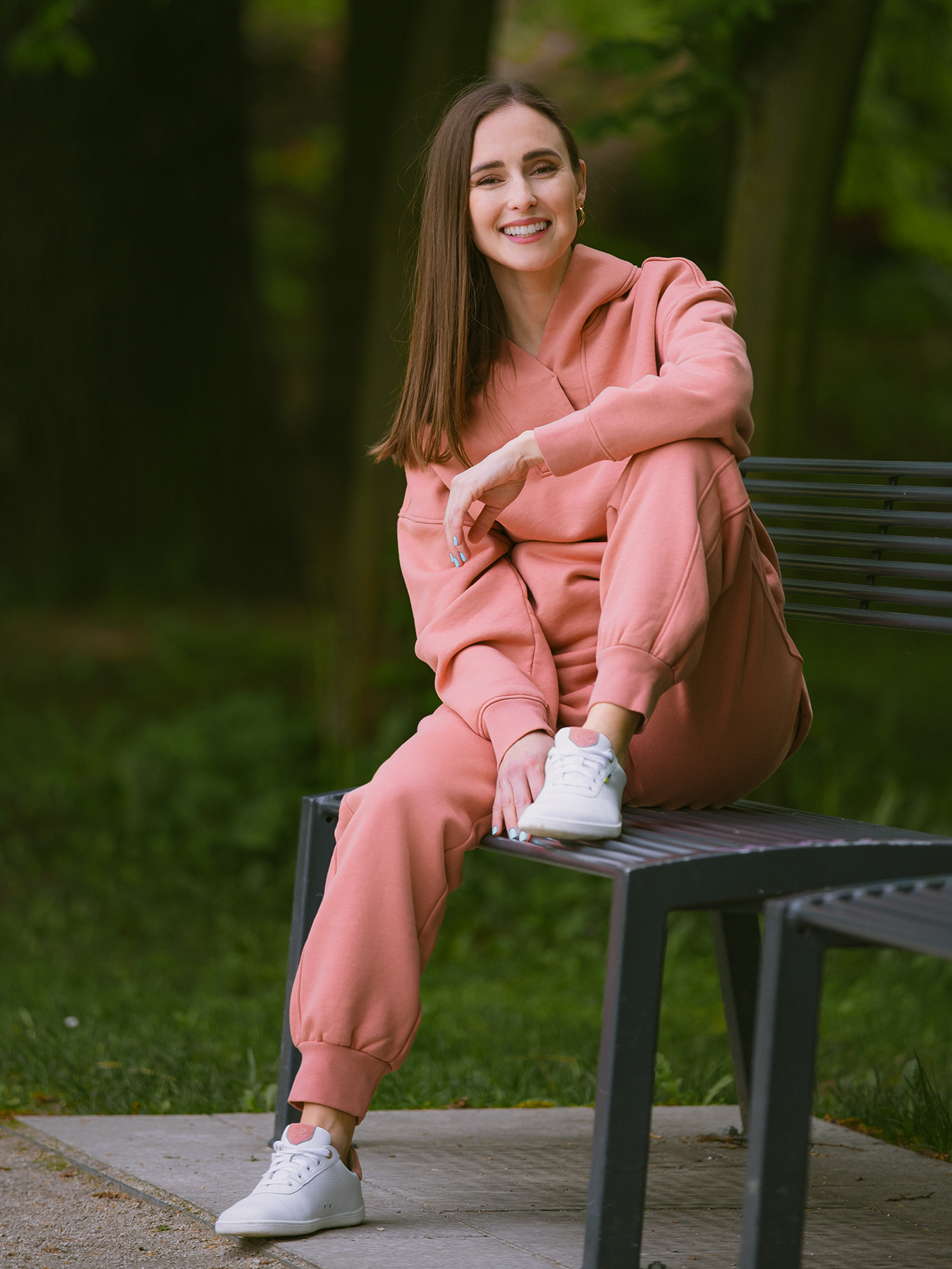 Women's sweatpants Be Lenka Essentials - Salmon Pink