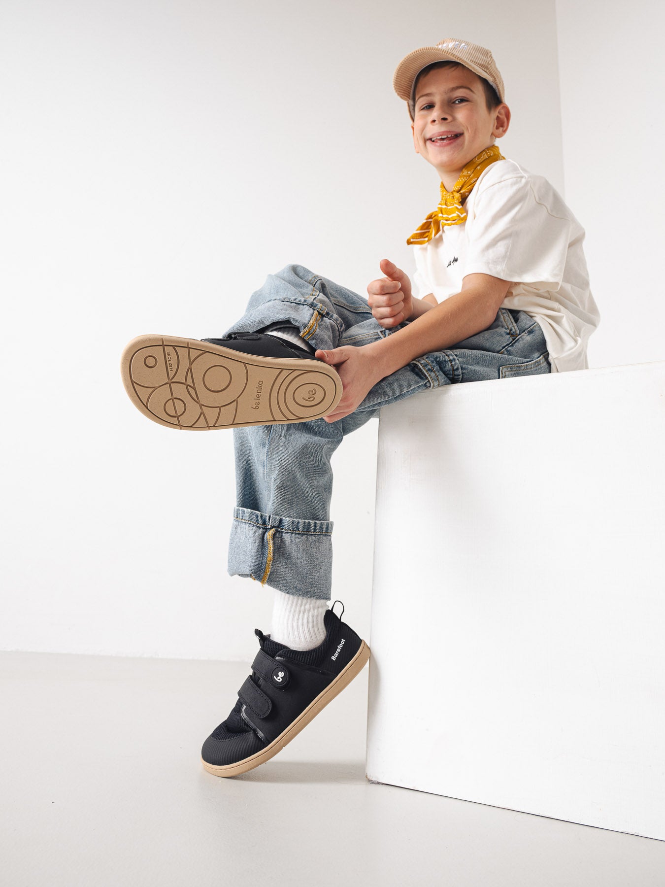 Kids barefoot sneakers Be Lenka Bounty Junior - Black