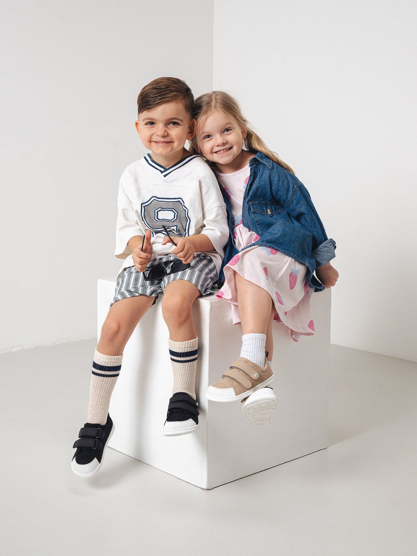 Kids barefoot sneakers Be Lenka Canvi Preschool - Black & White
