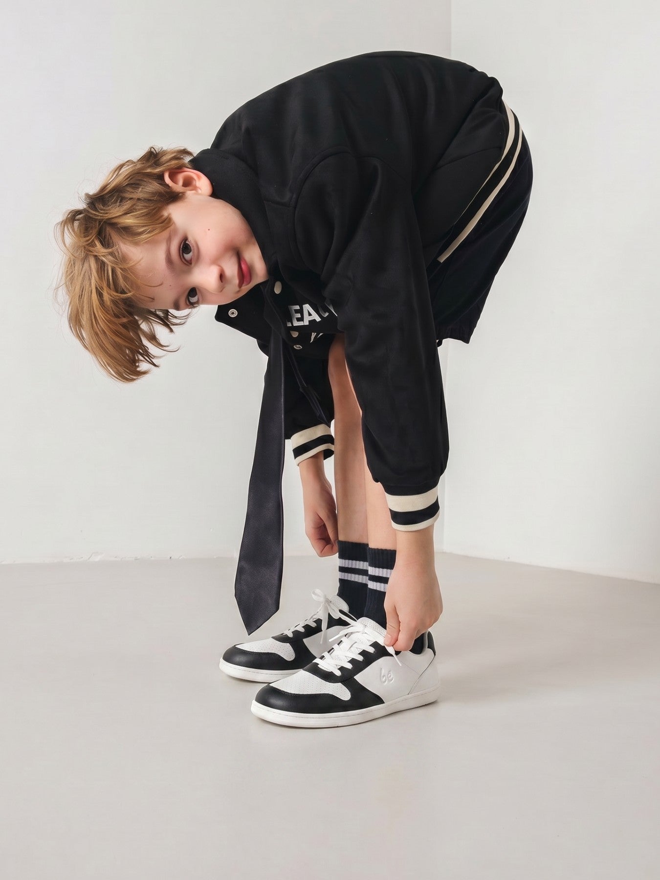Kids barefoot sneakers Be Lenka Scoot Junior - White & Black