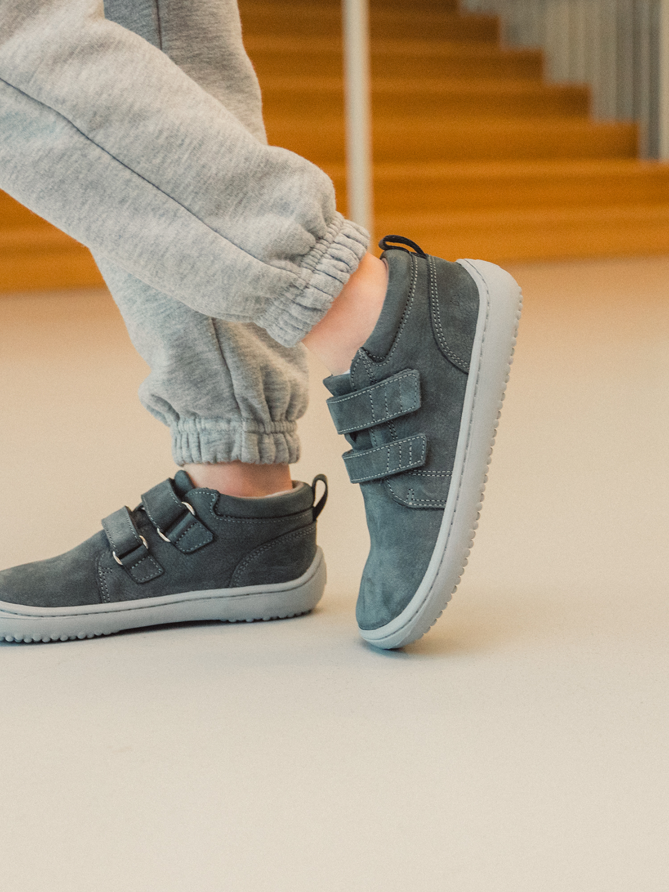 Chaussures de jeu pieds nus pour enfants Be Lenka Play - Gris foncé