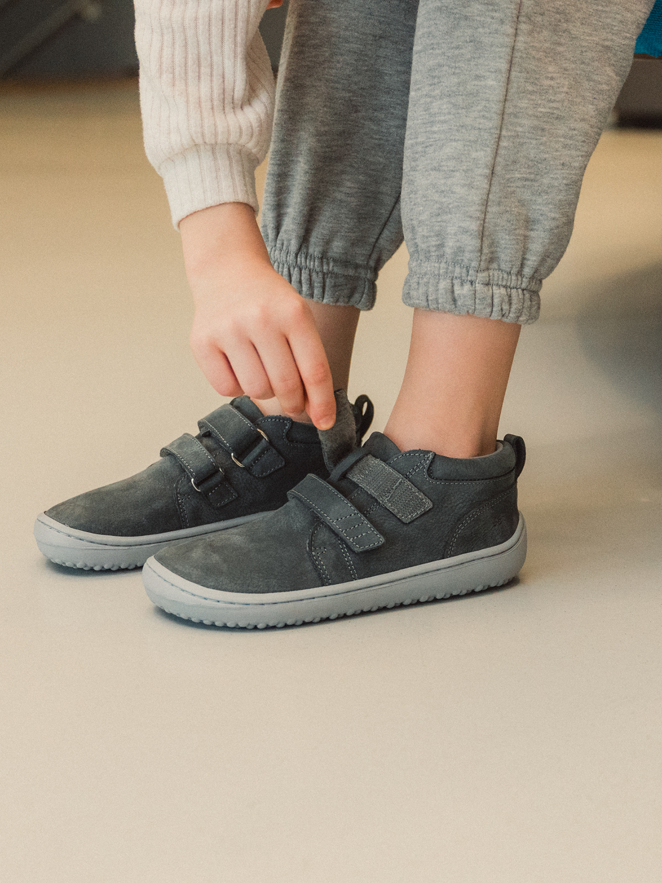 Chaussures de jeu pieds nus pour enfants Be Lenka Play - Gris foncé