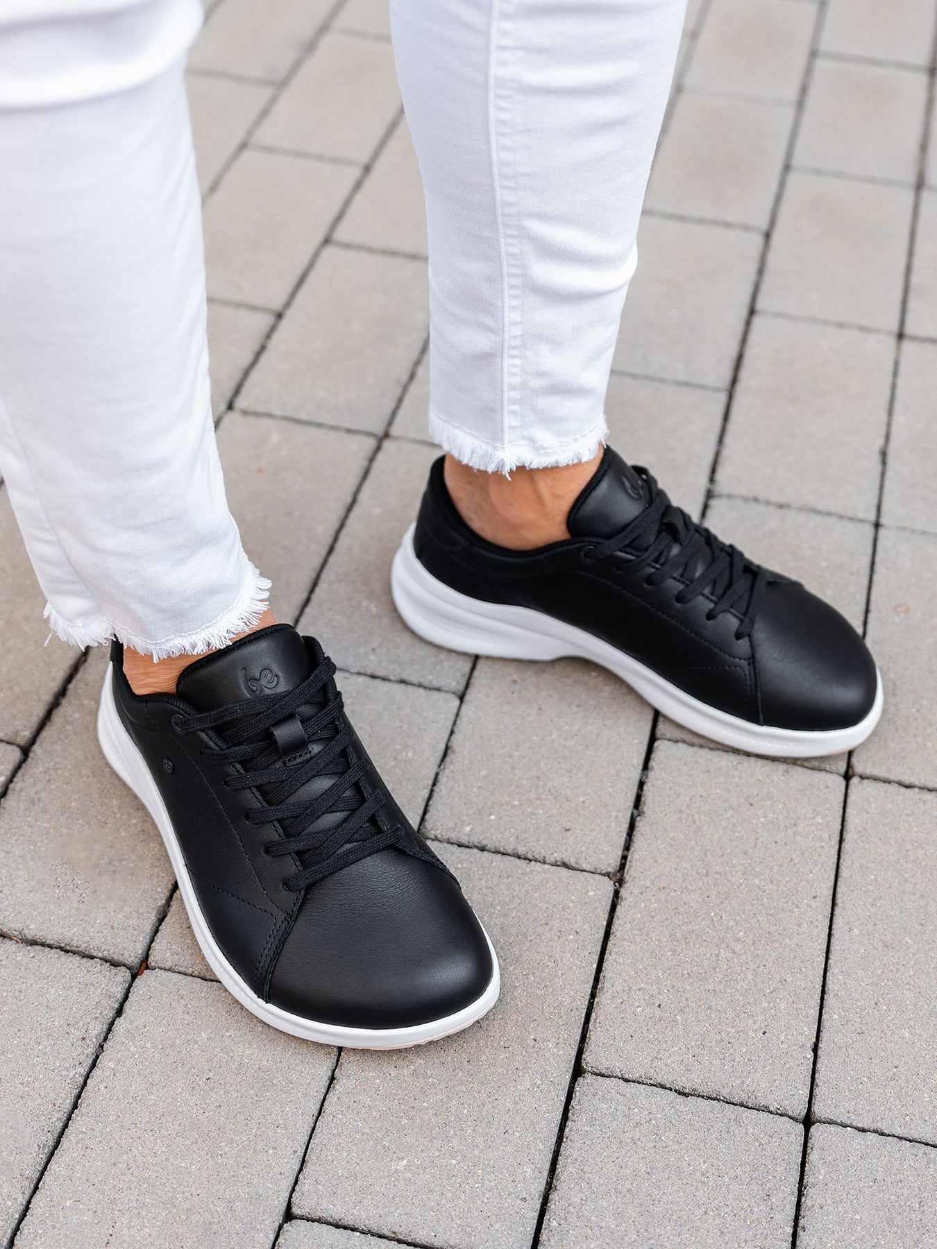 Recovery Shoes Be Lenka Streetwise - Black & White