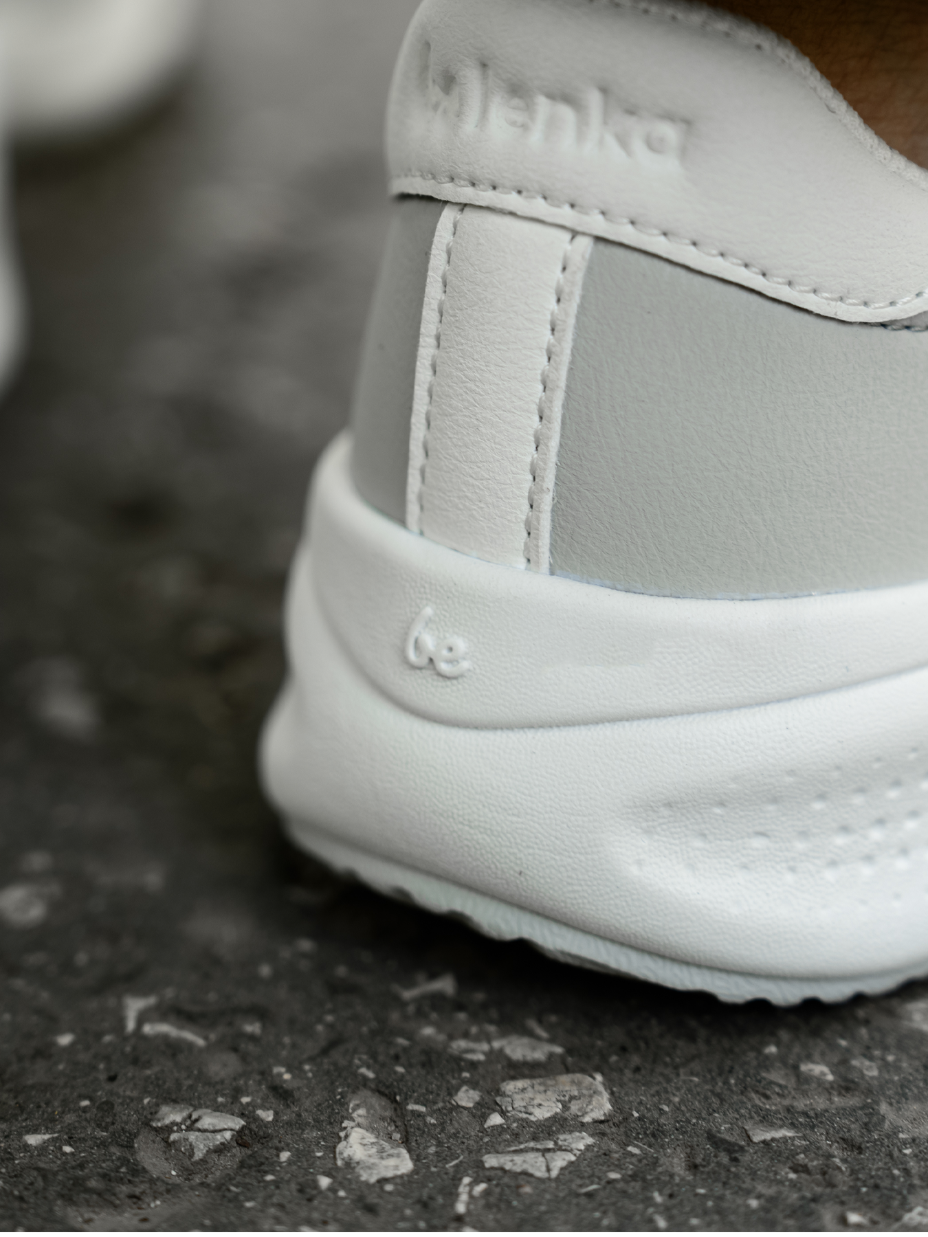 Chaussures de récupération Be Lenka Sydney - Blanc et gris clair